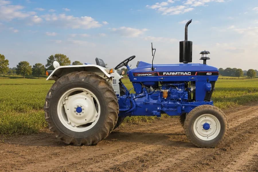Farmtrac 42 Champion Right Side View