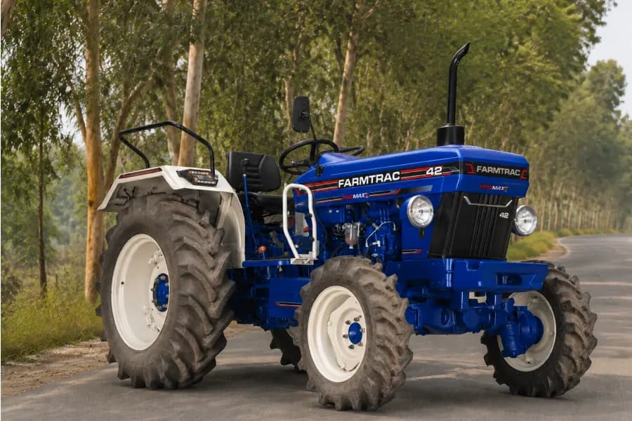Farmtrac 42 Promaxx Side View