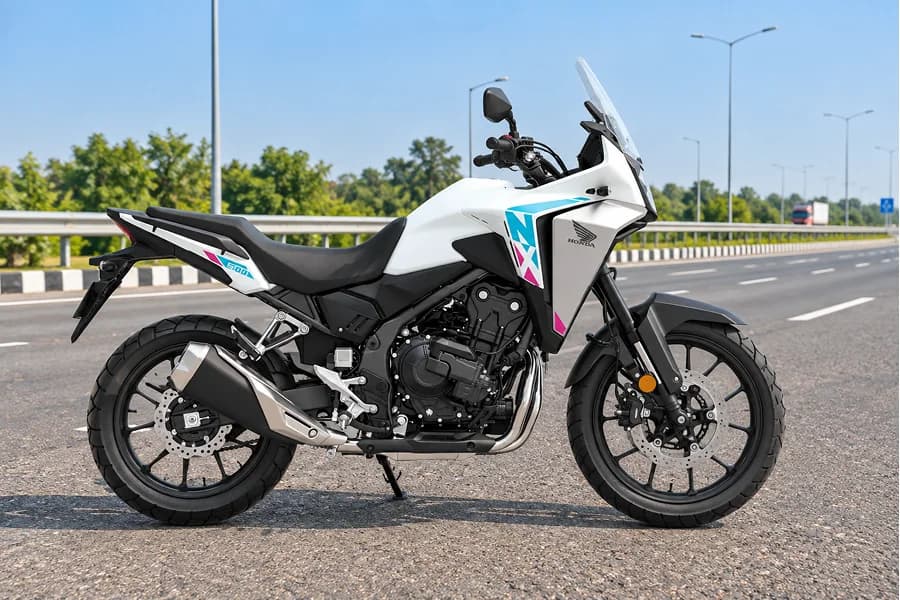 Honda NX 500 Right Side View