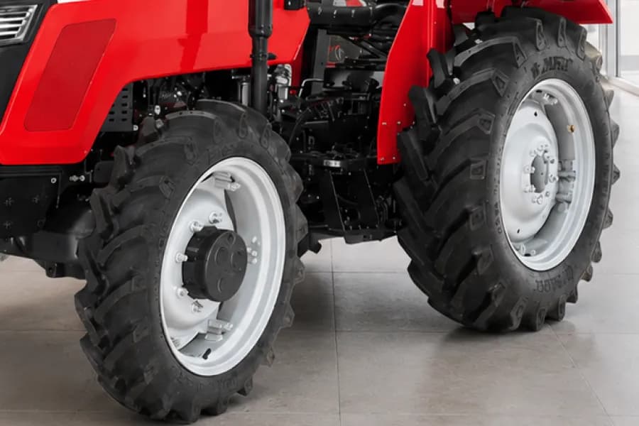 IMT 549 M OS Wheels View