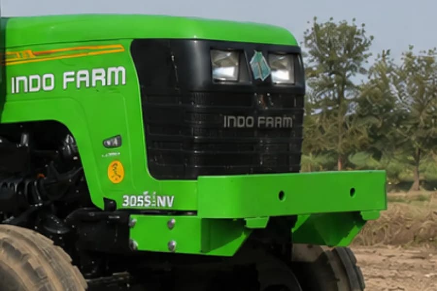Indo Farm 3055 NV Plus Bumper & Headlight View