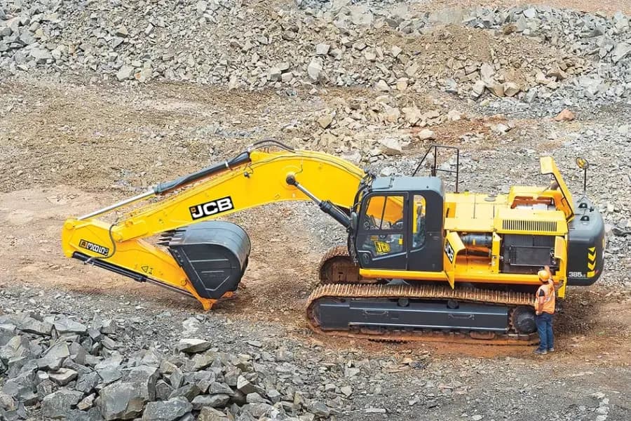 JCB 385LC Side View