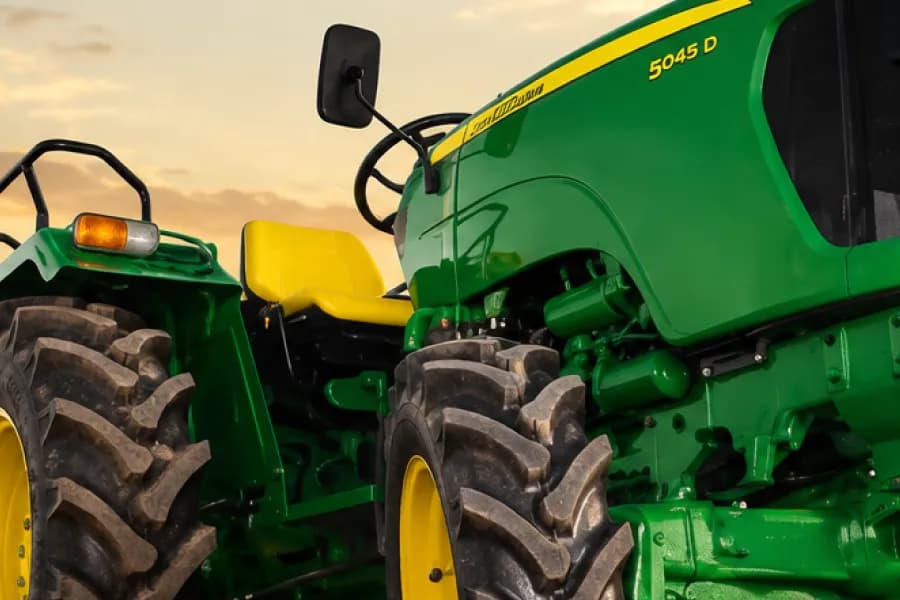 John Deere 5045D Gear Pro Driver Seat View