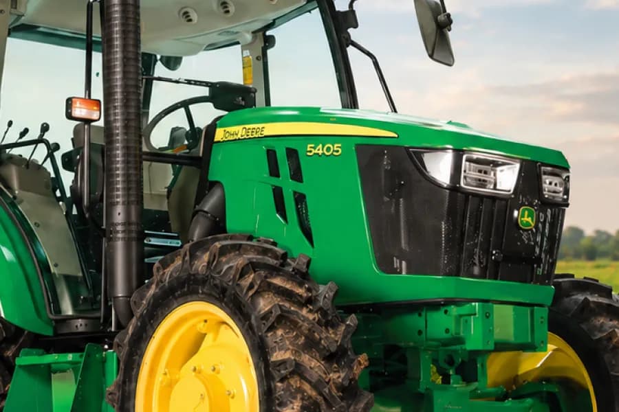 John Deere 5405 PowerTech Headlight View