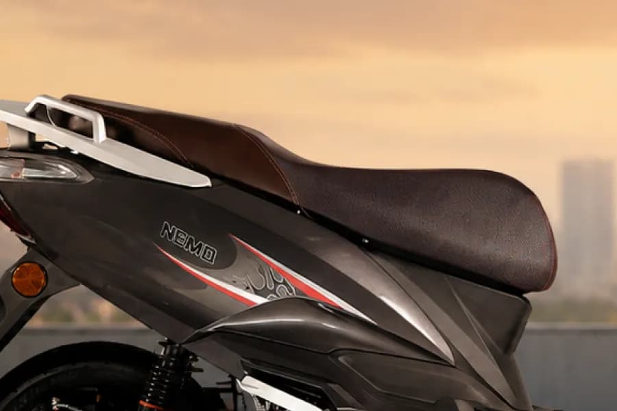 Joy E bike Nemo Seat View