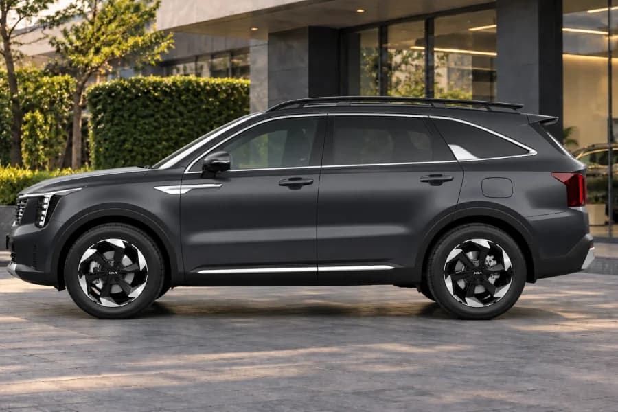 Kia Sorento Hybrid Left Side View