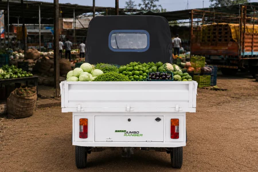 Kinetic Green Safar Jumbo Ranger Rear View