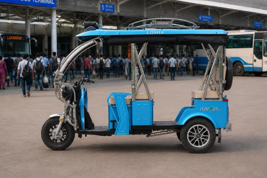 Lohia Narain DLX Left Side View