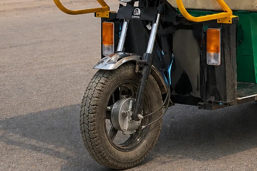 Lohia Narain Xi Front Tyre View