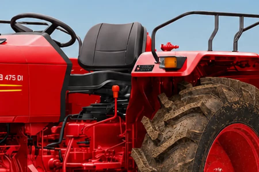 Mahindra 475 DI Driver Seat View