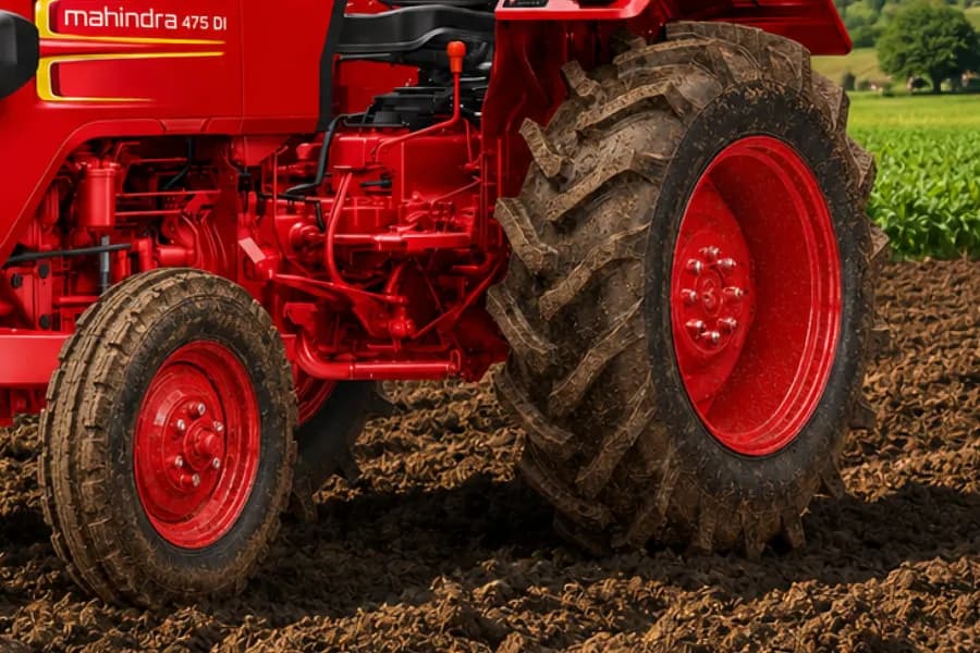 Mahindra 475 DI Wheels View