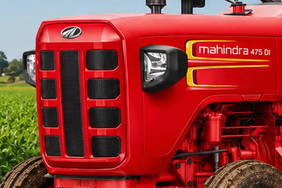 Mahindra 475 DI Headlight View