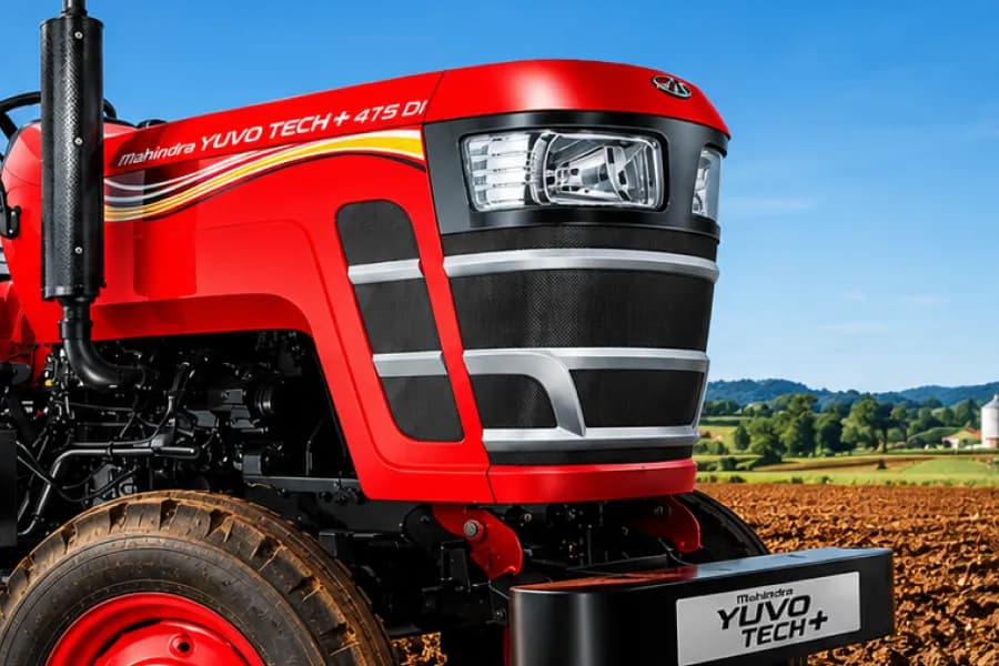 Mahindra 475 Yuvo Tech Plus Headlight View