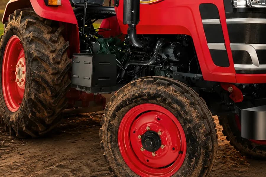 Mahindra 575 Yuvo Tech Plus Wheel View