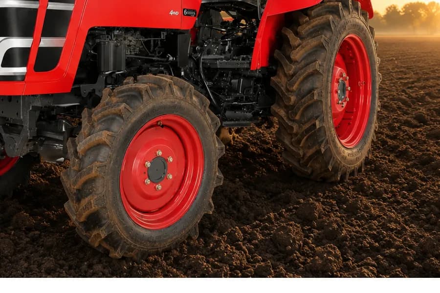 Mahindra 575 Yuvo Tech Plus Foot Step View