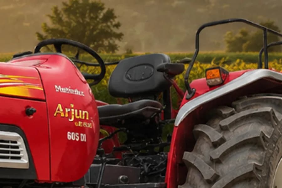 Mahindra Arjun 605 DI i Driver Seat View