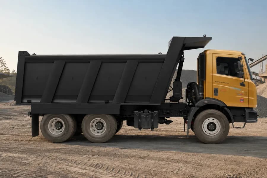 Mahindra Blazo i TRK 28 Tipper Image