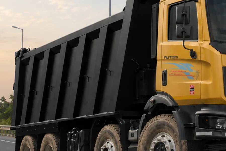 Mahindra Blazo i TRK 35 Tipper Body and Cabin View