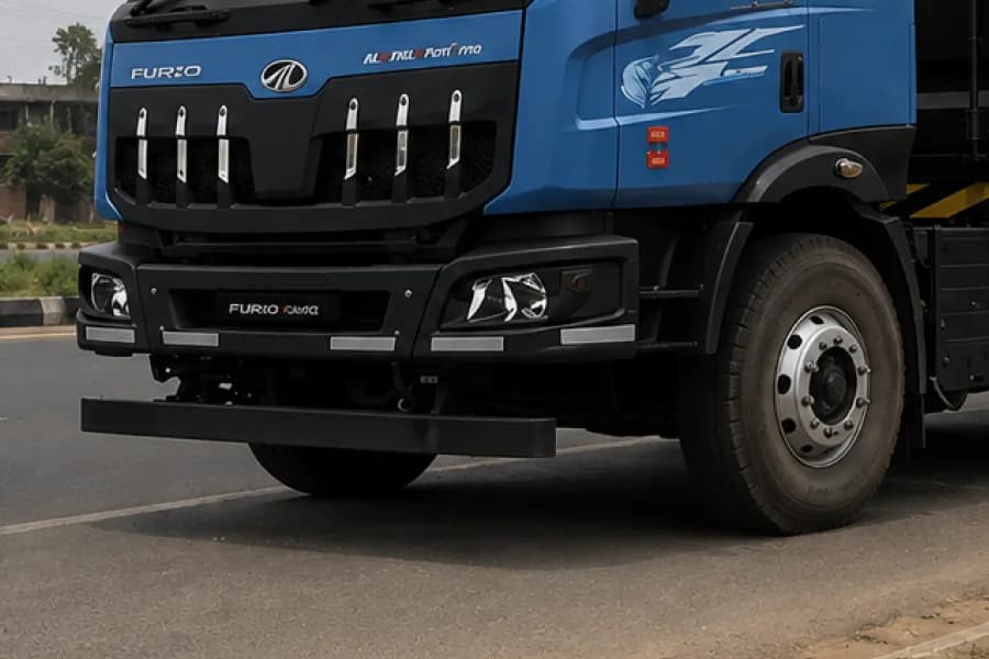 Mahindra Blazo i TRK 46 4X2 Front Grille and Bumper View