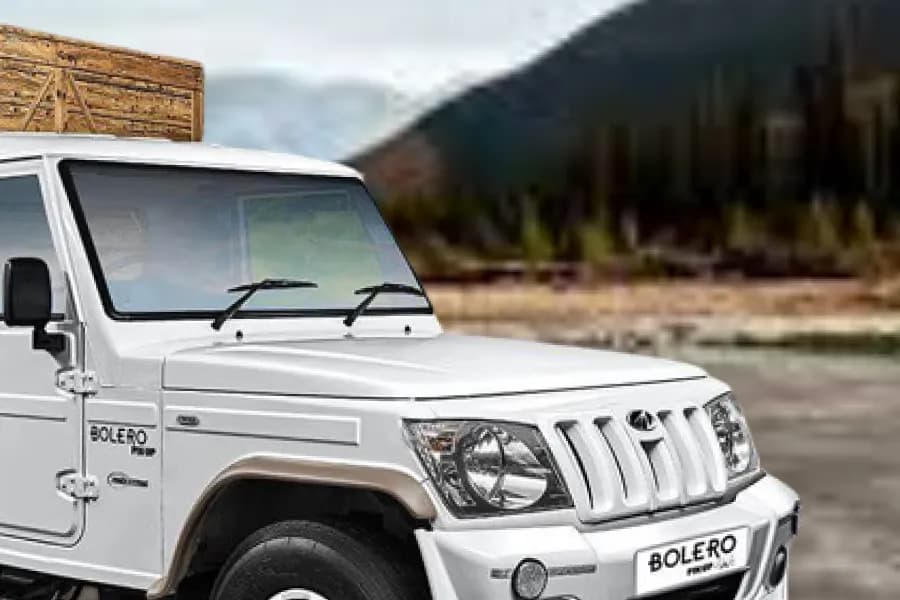 Mahindra Bolero Pik up Headlight View