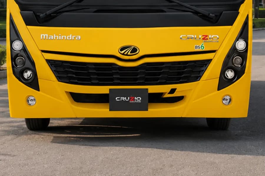 Mahindra Cruzio Grande School Headlight View