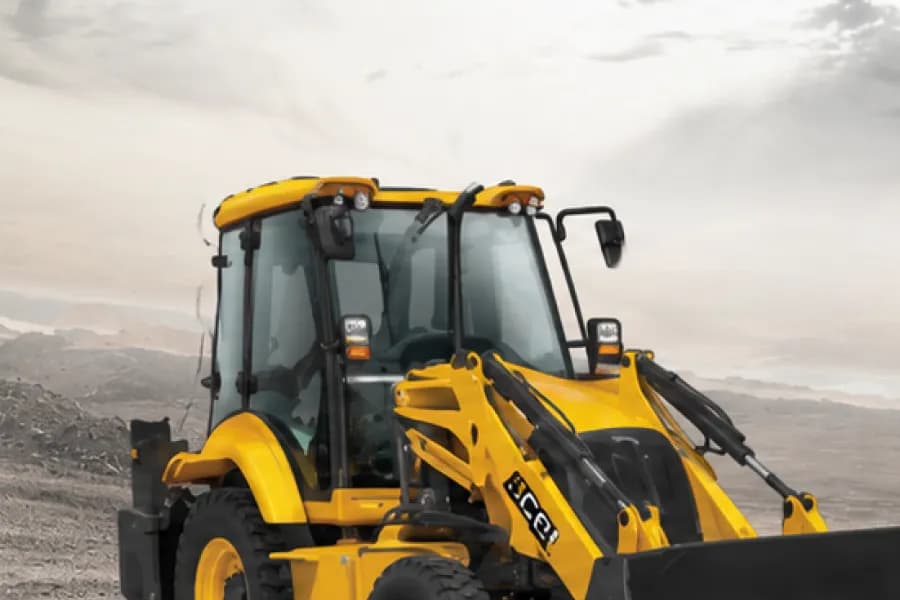 Mahindra EarthMaster SXL Operator Cabin View