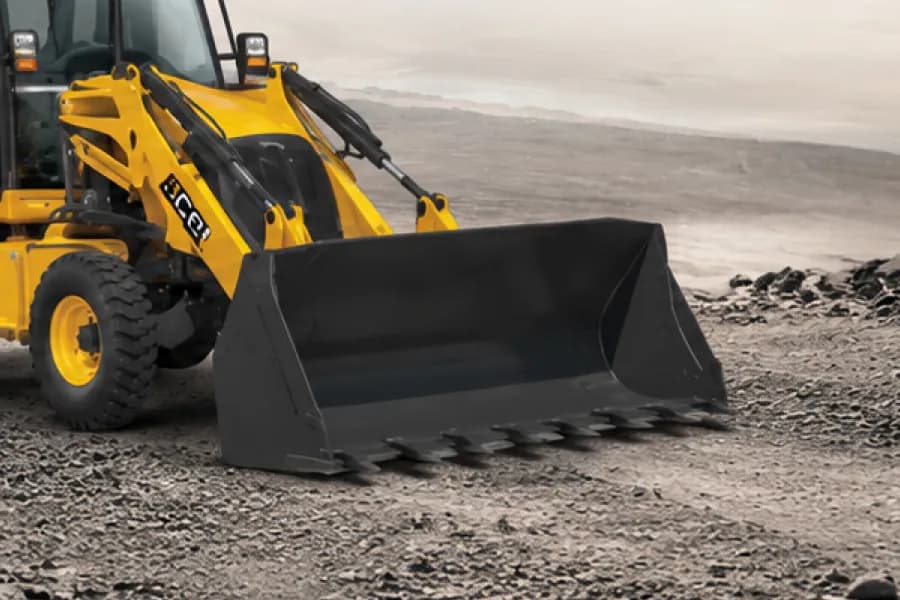 Mahindra EarthMaster SXL Loader View