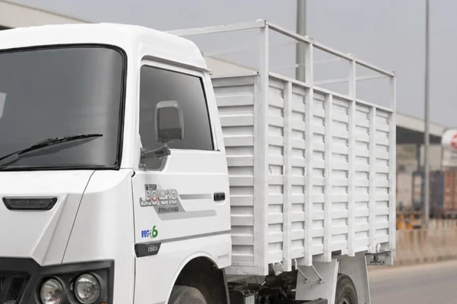 Mahindra Jayo Load Body View