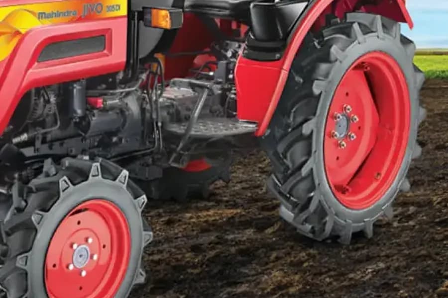 Mahindra Jivo 305 DI Wheel View