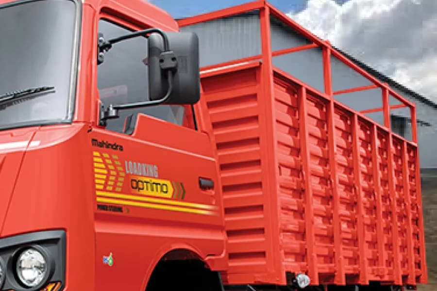 Mahindra Loadking Optimo DSD Side Mirror and Left Side View