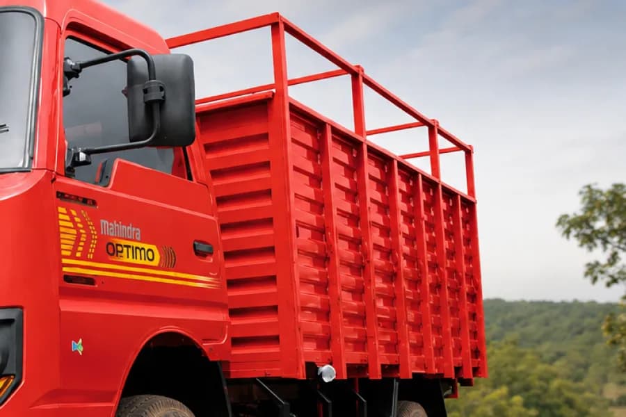 Mahindra Loadking Optimo HSD Load Body View
