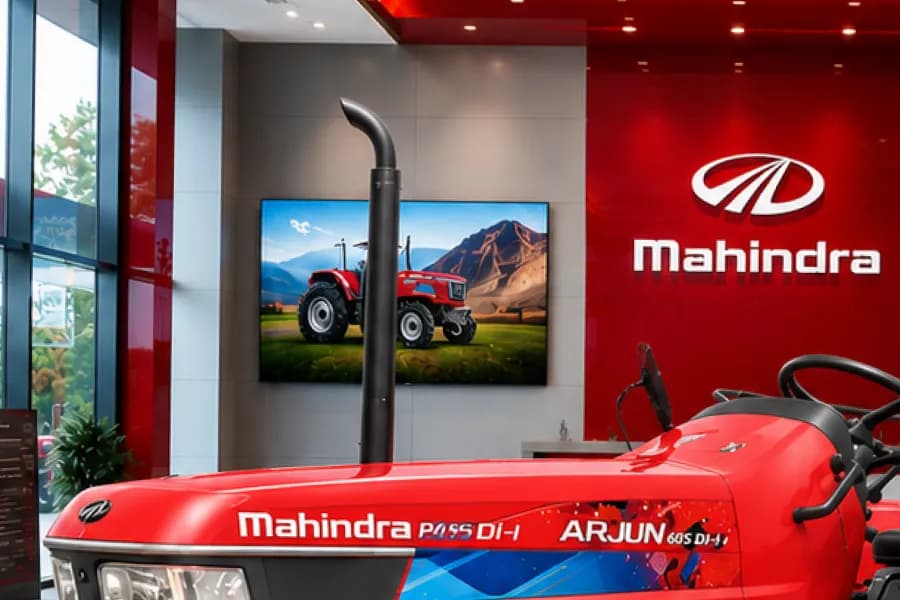 Mahindra Novo 605 DI PP V1 Silencer View