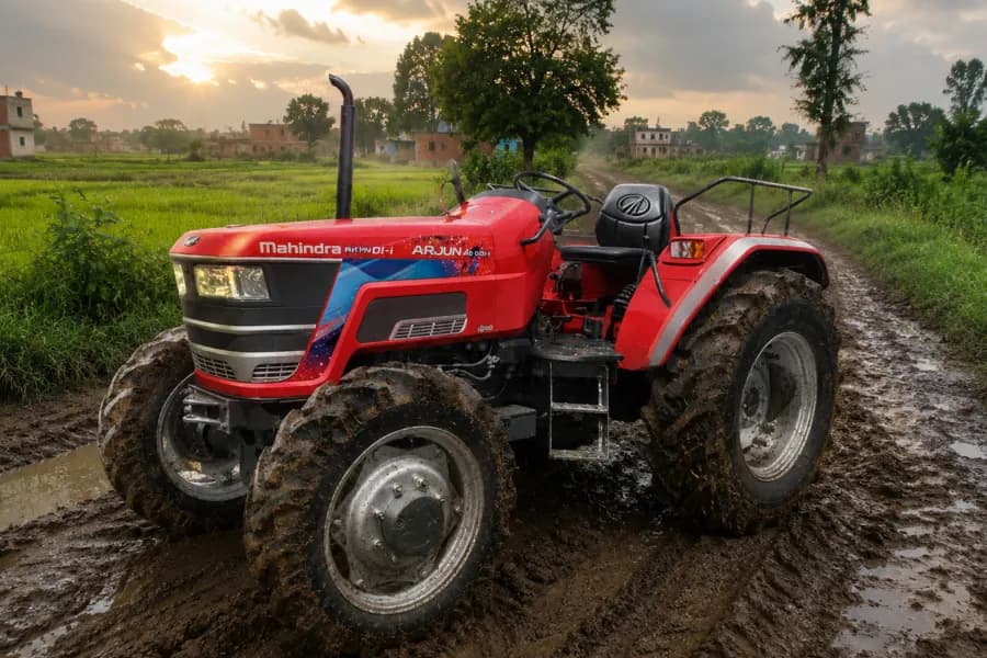 Mahindra Novo 605 DI V1 Tractor Photo