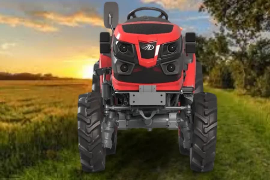 Mahindra OJA 2121 Front View