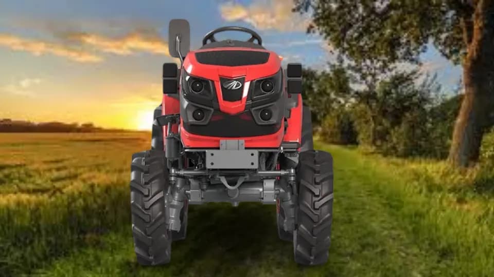 Mahindra OJA 2124 Front View