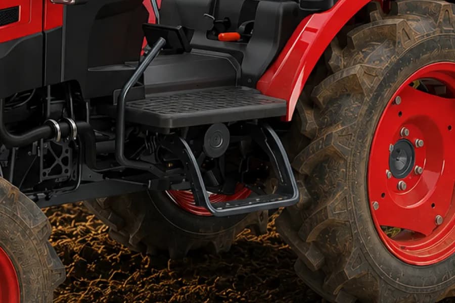 Mahindra OJA 2130 Foot Step