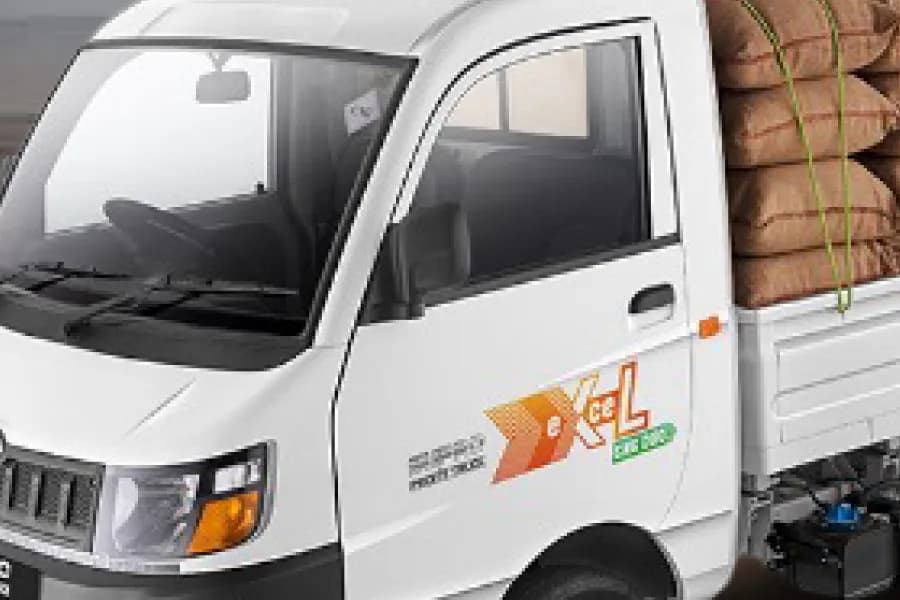 Mahindra Supro Profit Truck Excel CNG Duo Left Door View