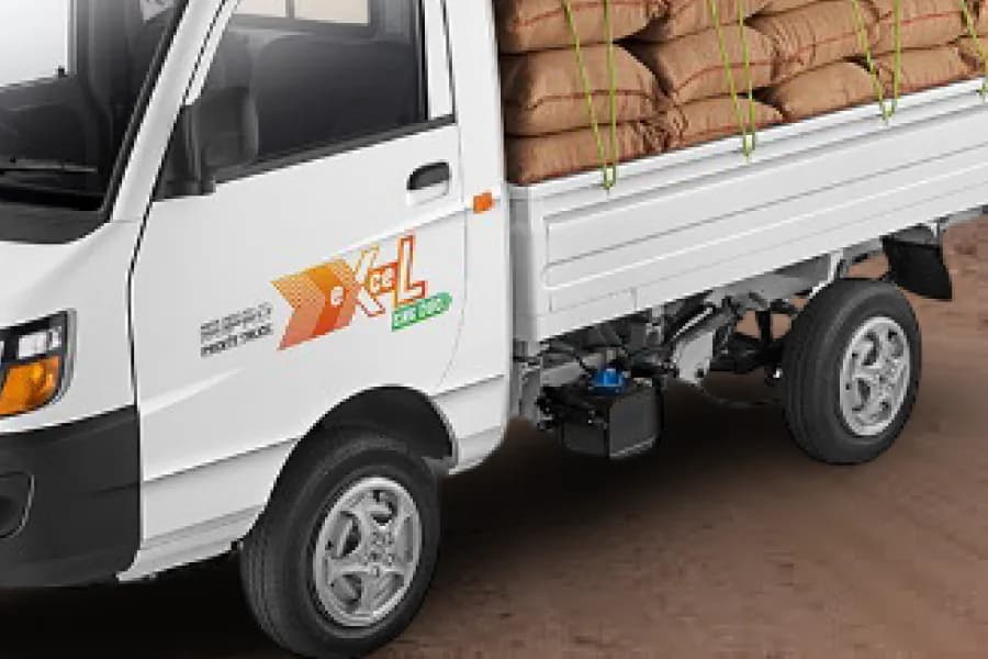 Mahindra Supro Profit Truck Excel CNG Duo Wheel View