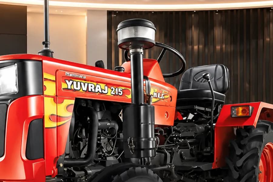Mahindra Yuvraj 215 NXT NT Driver Seat View