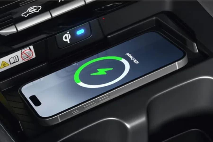 Maruti Suzuki Baleno Wireless Charging