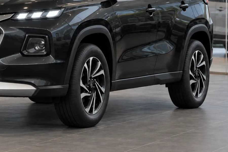 Maruti Suzuki Grand Vitara Hybrid Wheels View