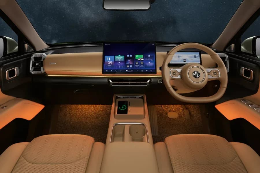 MG Hector Tomahawk EV Digital Displays