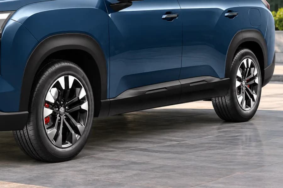 MG Hector Tomahawk Hybrid Wheels View