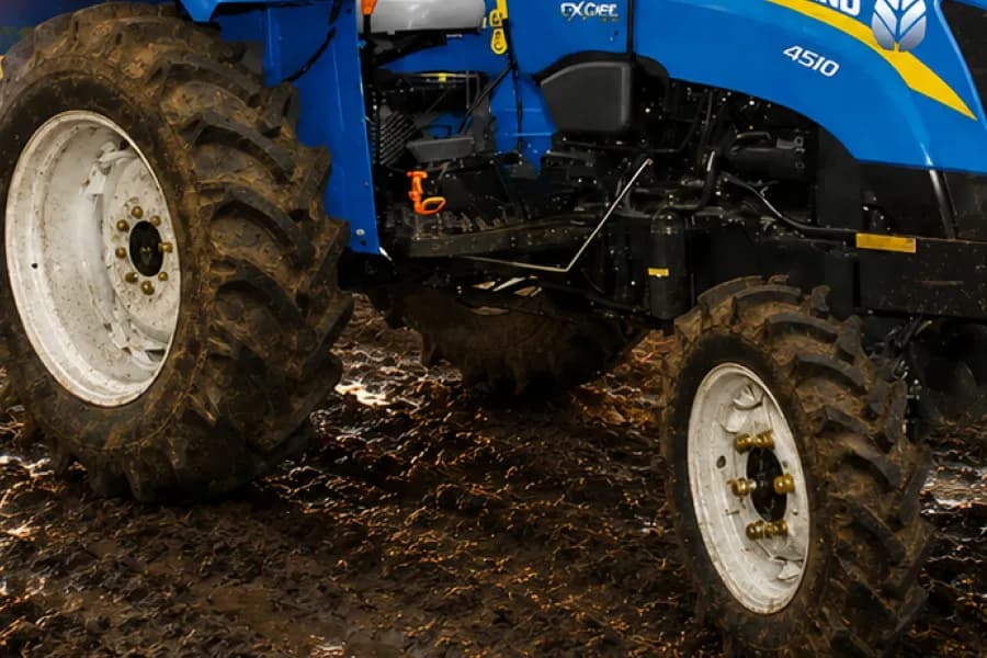 New Holland Excel 4510 Wheel View