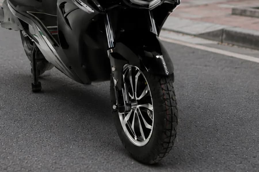 Okinawa Praise Pro Front Tyre View