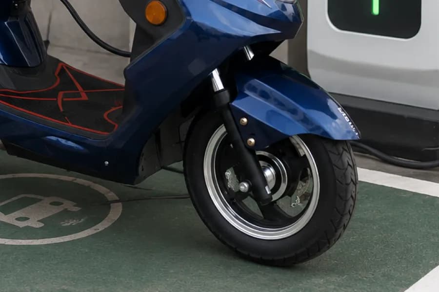 Okinawa Ridge 100 Front Tyre View