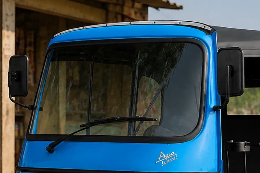 Piaggio Ape Wave Windshield View