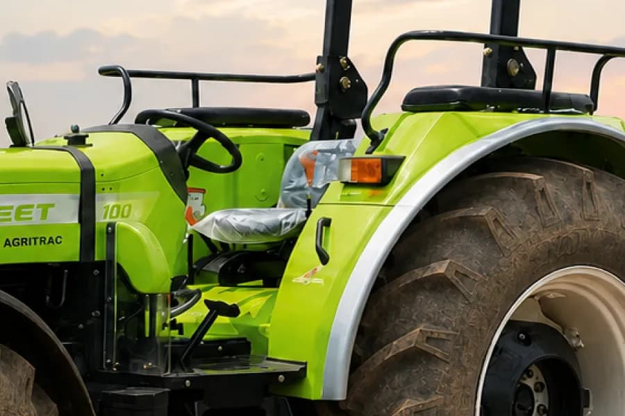 Preet 10049 Tractor Seat View