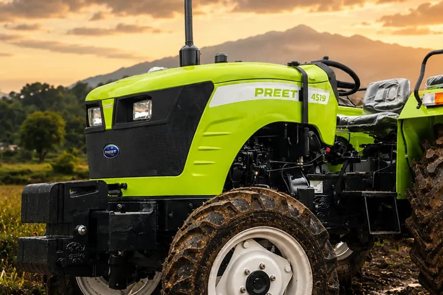 Preet 4549 CR Headlights View