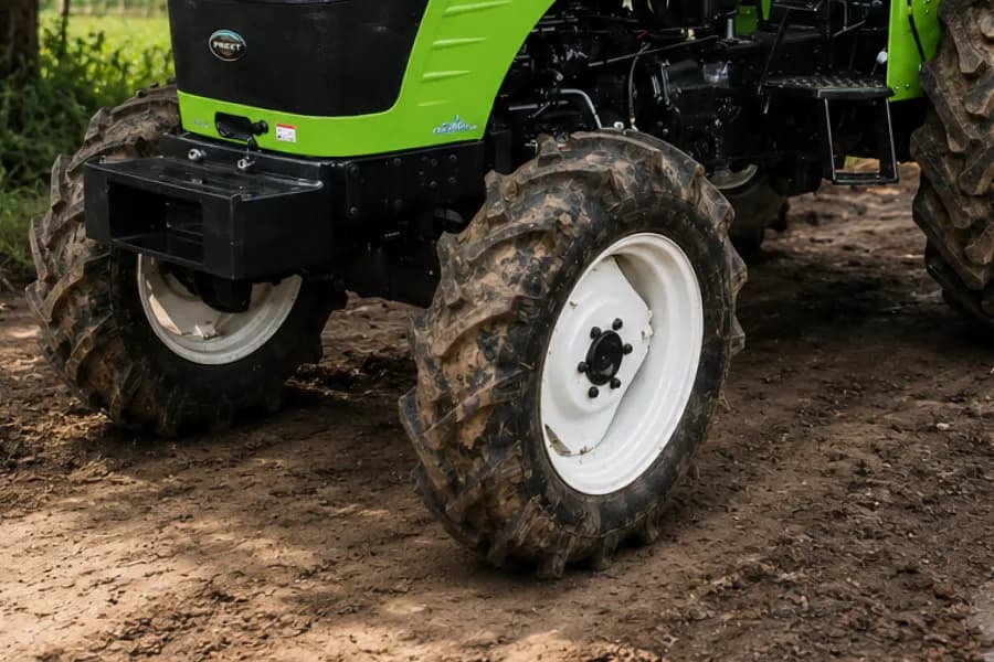 Preet 6049 4WD Front Tyre View